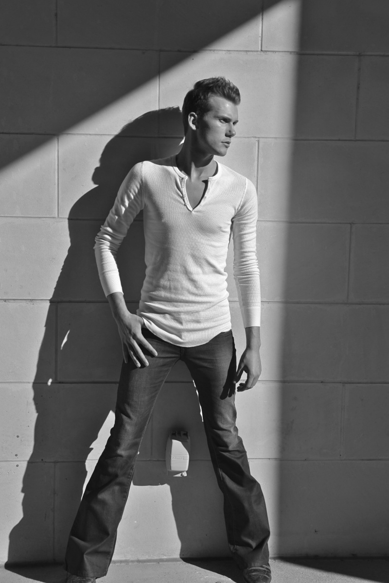 Male model photo shoot of Jason Buckley
