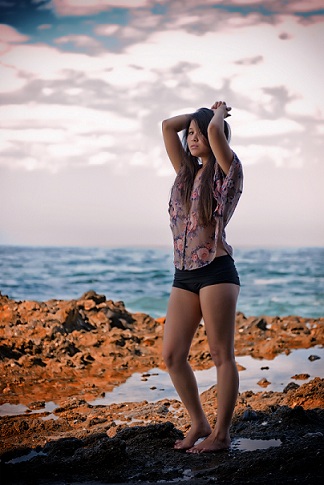 Female model photo shoot of Lillie Win in Victoria Beach