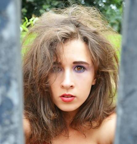 Female model photo shoot of Kerry McLaren