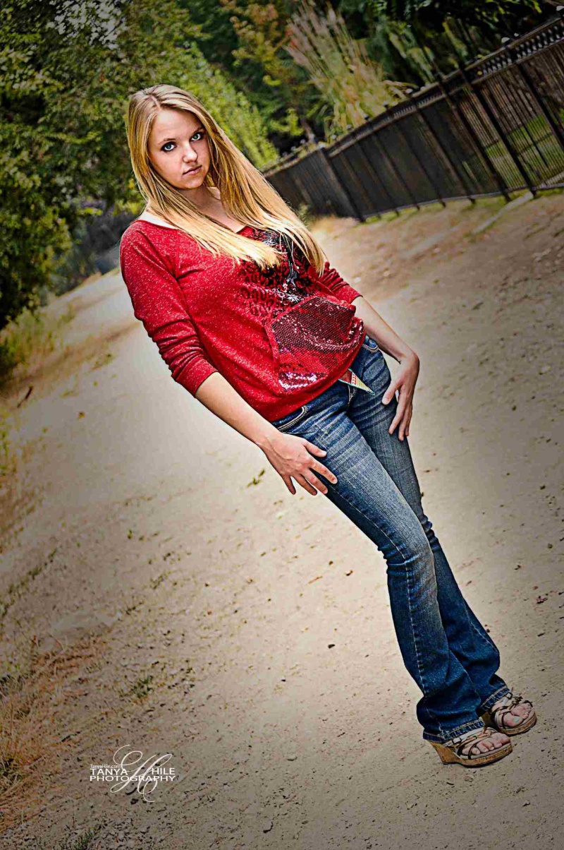 Female model photo shoot of Kortney Spencer in Boise, Idaho