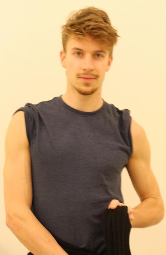 Male model photo shoot of Loughlan 