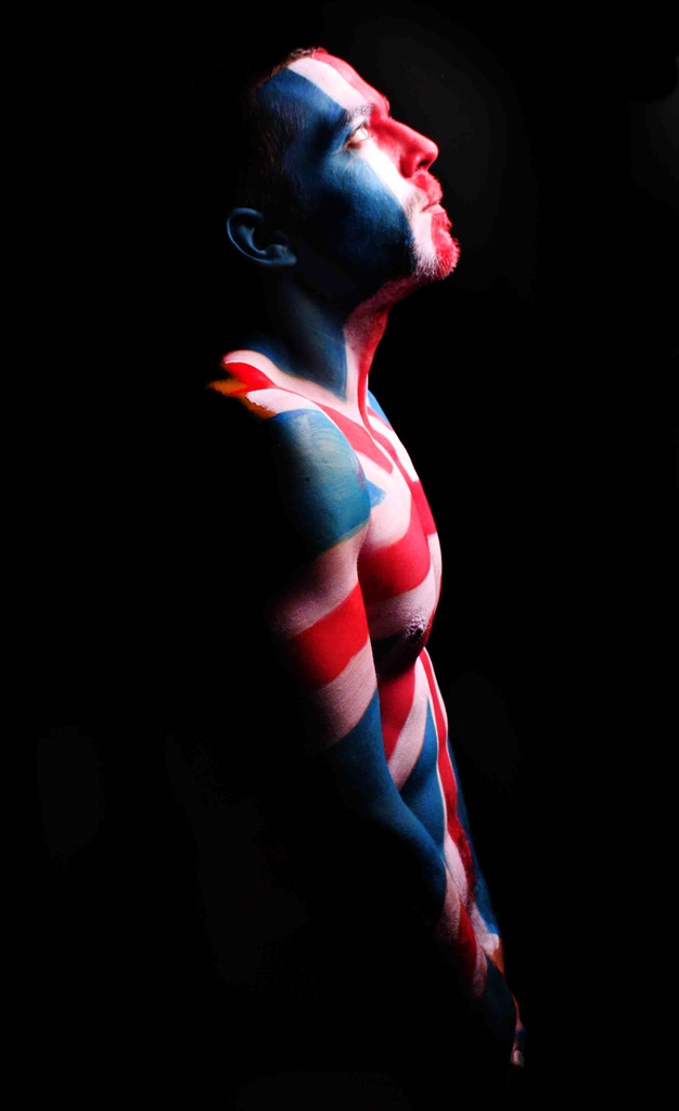 Male model photo shoot of Darren Sloan by cubland