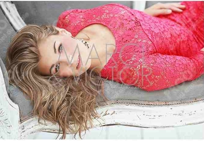 Female model photo shoot of Kaitlyn Elaine