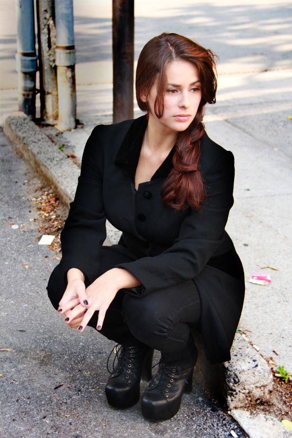 Female model photo shoot of Daryna R