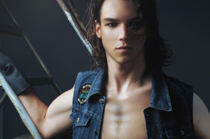 Male model photo shoot of Kyle Negrete