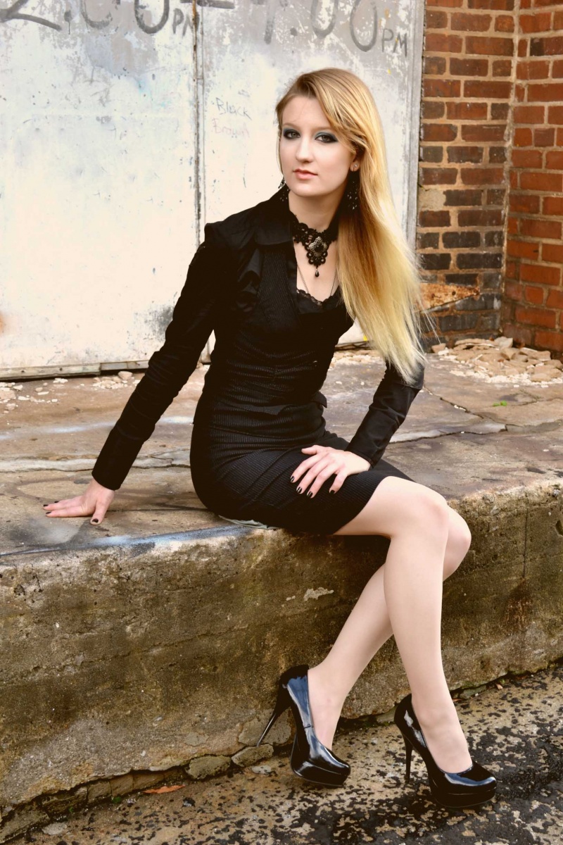 Female model photo shoot of Luna Dellatti in Griffin, GA