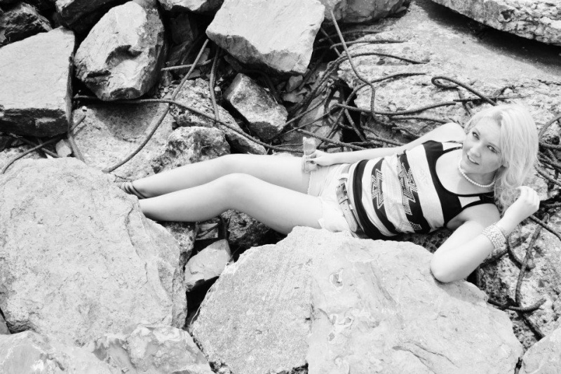 Female model photo shoot of HelenAnn in Seneca Lake