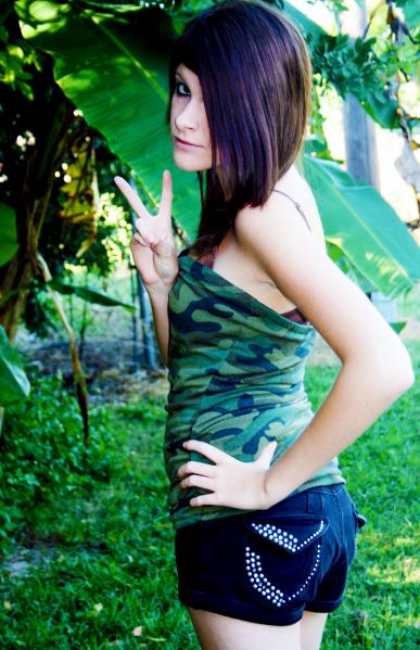 Female model photo shoot of Layla Rayne