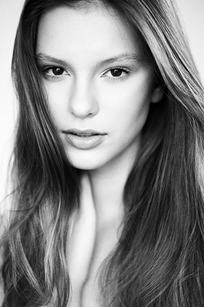 Female model photo shoot of Anastazie