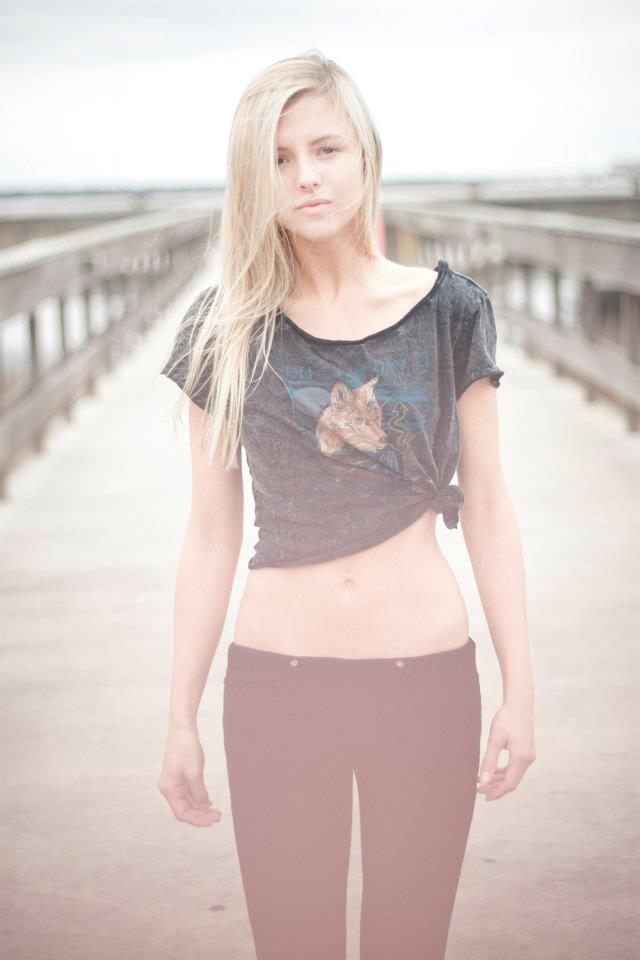 Female model photo shoot of Katherine Small