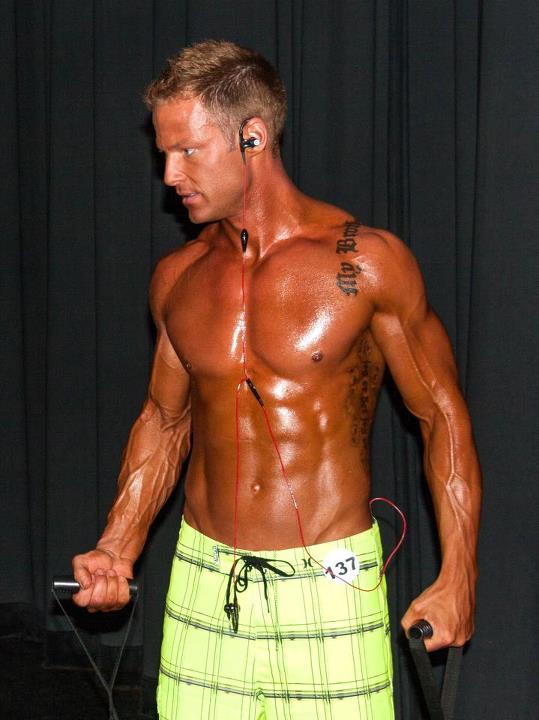 Male model photo shoot of Physique Am in MSP