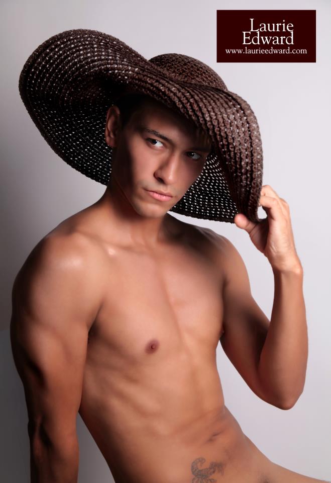 Male model photo shoot of Edgar Ballesteros in Atlanta