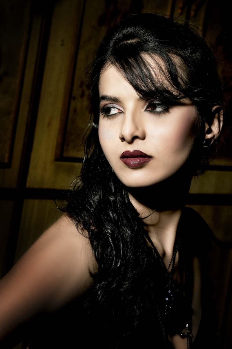 Female model photo shoot of Anshika Dash
