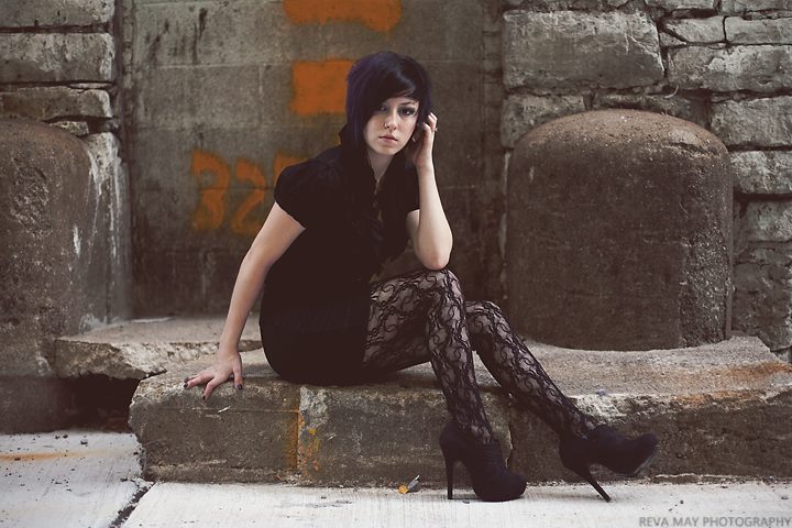 Female model photo shoot of Katelyn Clark