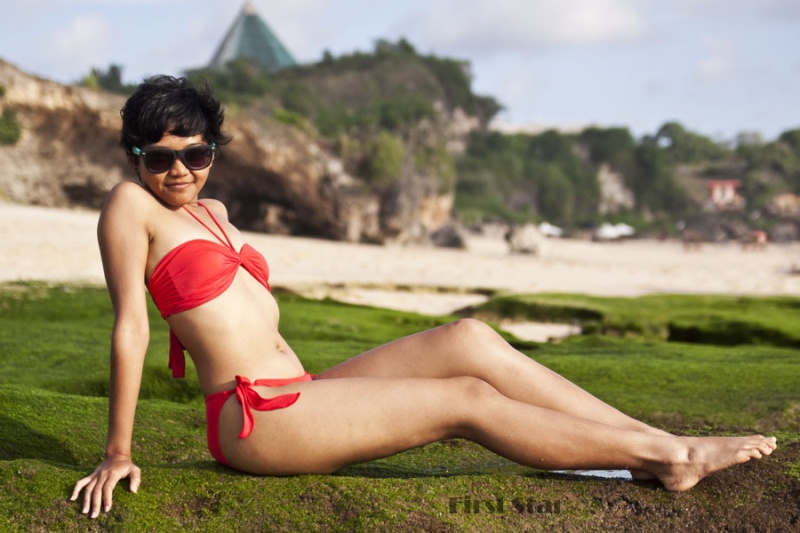 Male model photo shoot of firststarphotography in Dreamland Beach, Bali