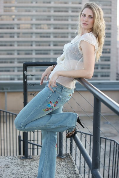 Female model photo shoot of Meredith Leback in Los Angeles