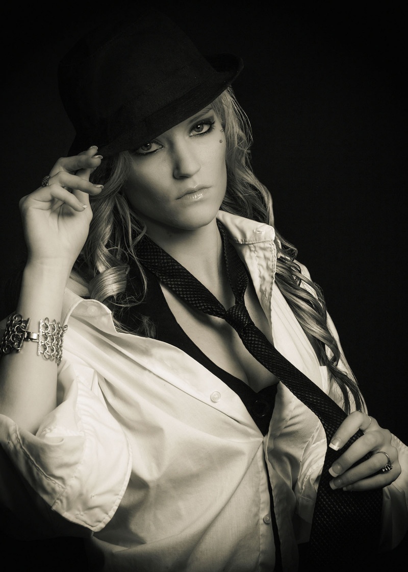 Female model photo shoot of Ila Vaughan in © Ila Vaughan Photography 2012