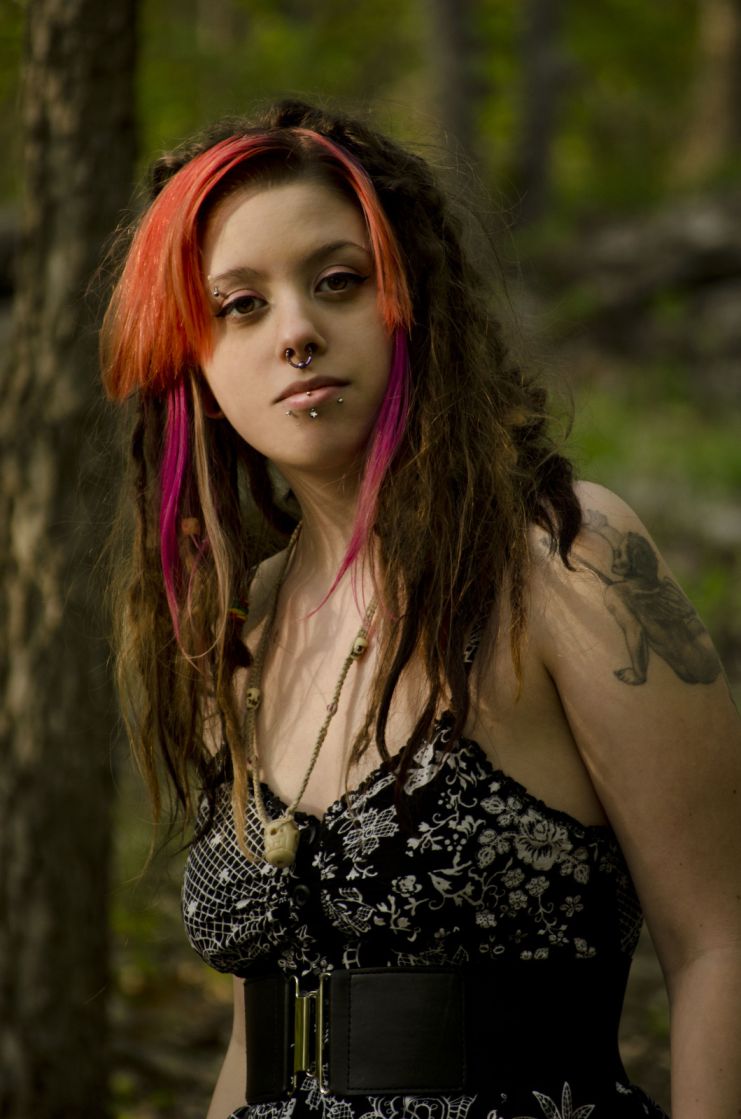 Female model photo shoot of Willow Lynn in Blue Springs Lake
