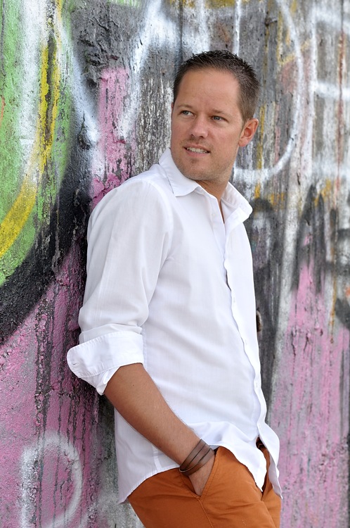 Male model photo shoot of Niels Krommenhoek in Julianadorp