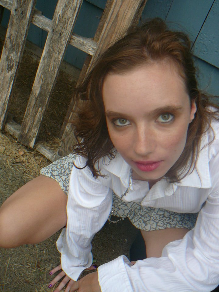 Female model photo shoot of Alison Reger