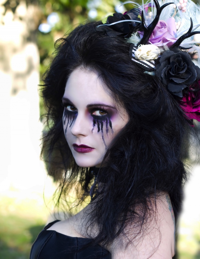 Female model photo shoot of Odette Dark by Laura Dark Photography