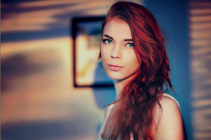 Female model photo shoot of Emmi-Jelena