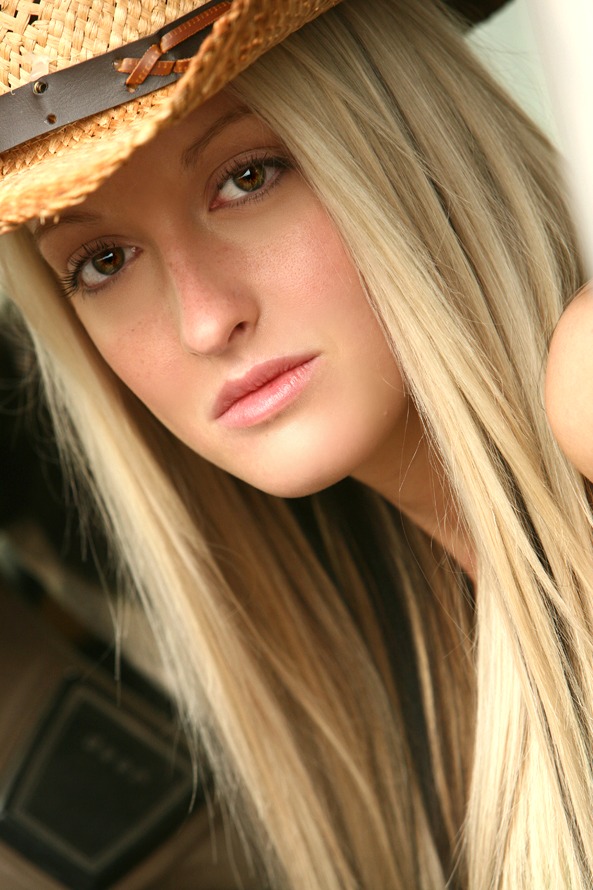 Female model photo shoot of Cassidy Aspen in Studio City, CA