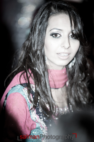 Female model photo shoot of RiyaR