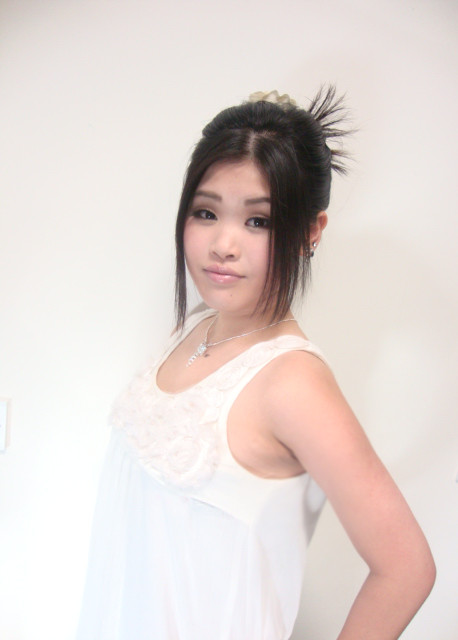 Female model photo shoot of Amy Feng