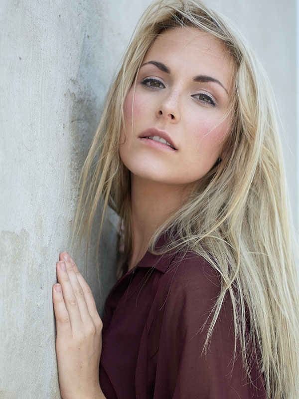 Female model photo shoot of Stephanie VanHazebroeck in Chicago