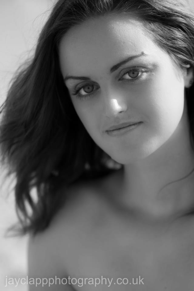 Female model photo shoot of Leah Bradbury