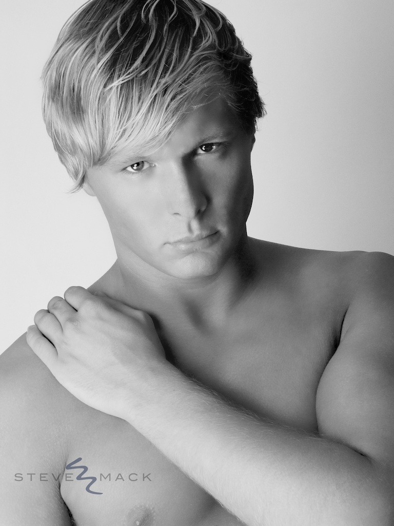 Male model photo shoot of Steve Miner