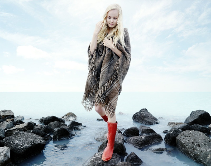 Female model photo shoot of Genevieve Caron in Iceland