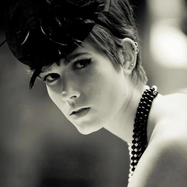 Female model photo shoot of Nina Lutz