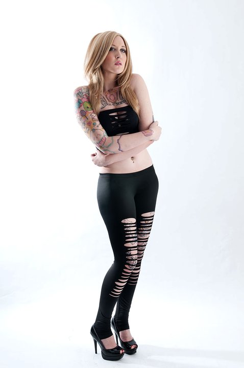 Female model photo shoot of Nex Nails