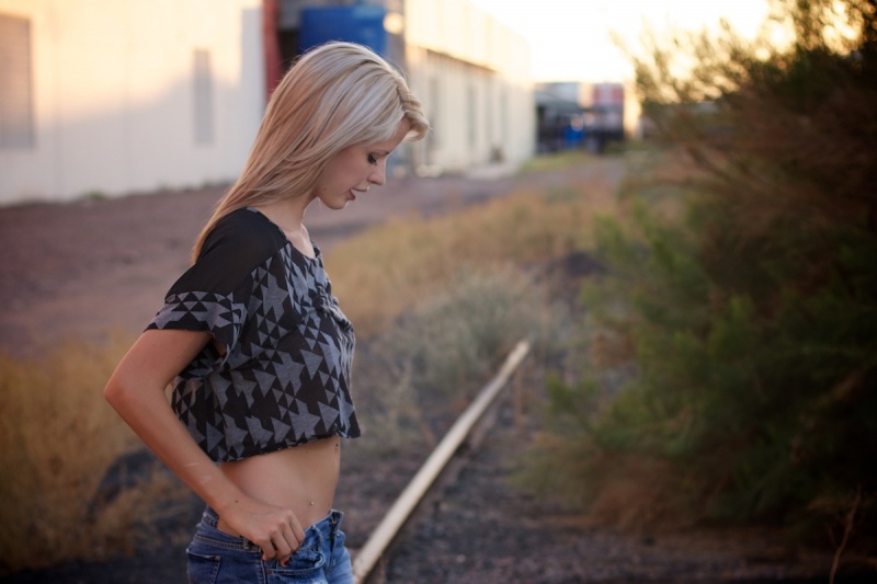Female model photo shoot of Luna Wolf in Tempe, AZ