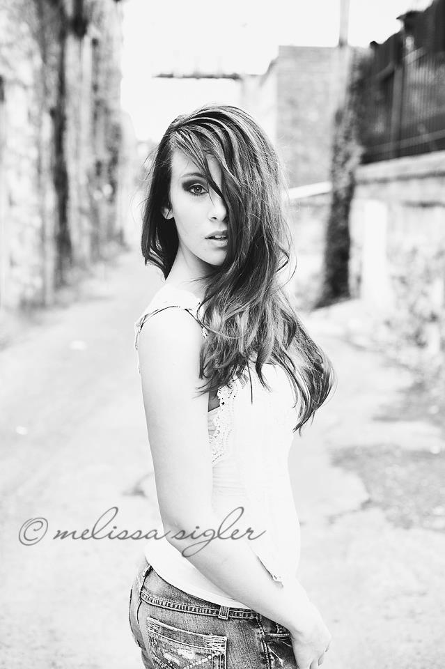 Female model photo shoot of KelseyM by Melissa Sigler