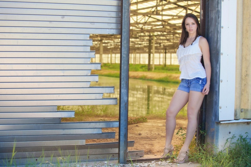 Female model photo shoot of dunger6141 by Bill Alewine in Austin, TX