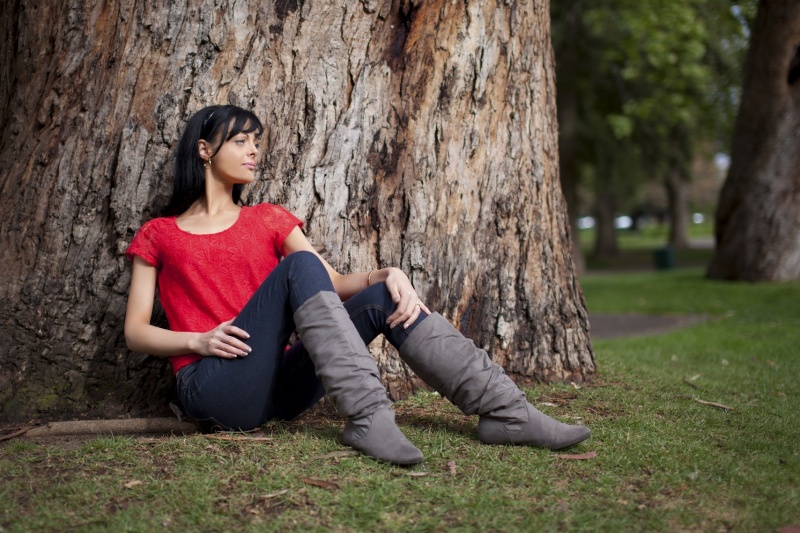 Female model photo shoot of Sheridan Miles in Carlton Gardens, Carlton, Victoria.