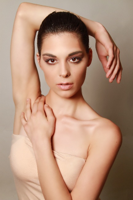 Female model photo shoot of Viki Elena in Fort Myers, FL