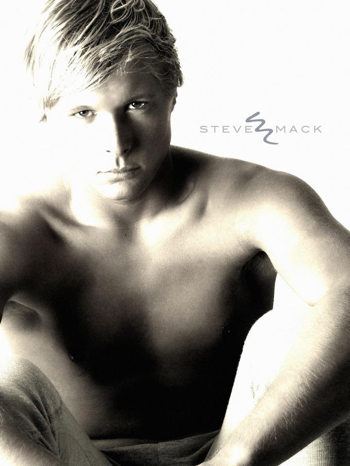 Male model photo shoot of Steve Miner