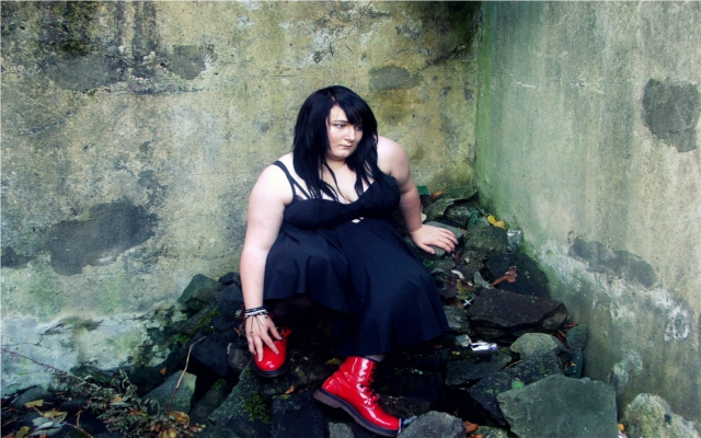 Female model photo shoot of LauraSinclair in Carlton Graveyard.