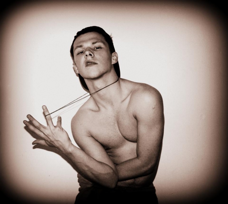 Male model photo shoot of Odesseiron