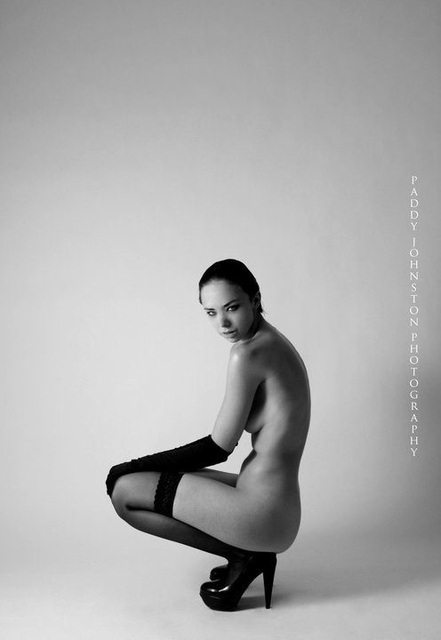 Female model photo shoot of Ella Darling Nudes