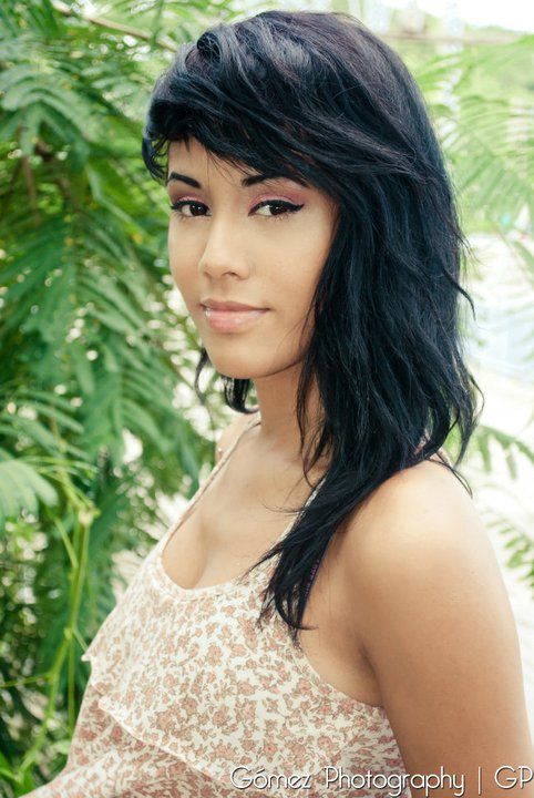 Female model photo shoot of Makeupholic in Puerto Rico