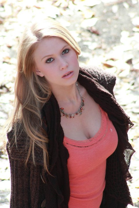 Female model photo shoot of Heather Renee-Tiffany