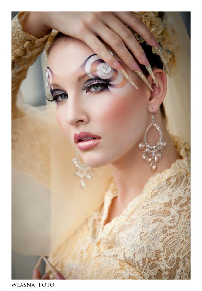Female model photo shoot of Irina Jensen Beautyart in milano