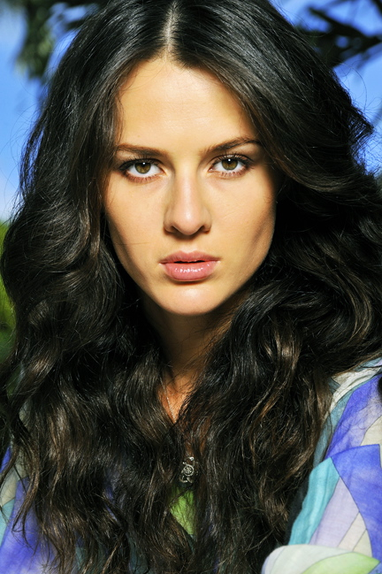 Female model photo shoot of Anastasia Mach