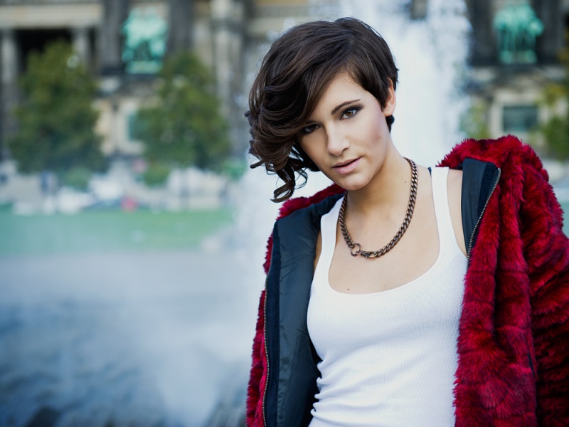 Female model photo shoot of Julia Peromarta in Berlin