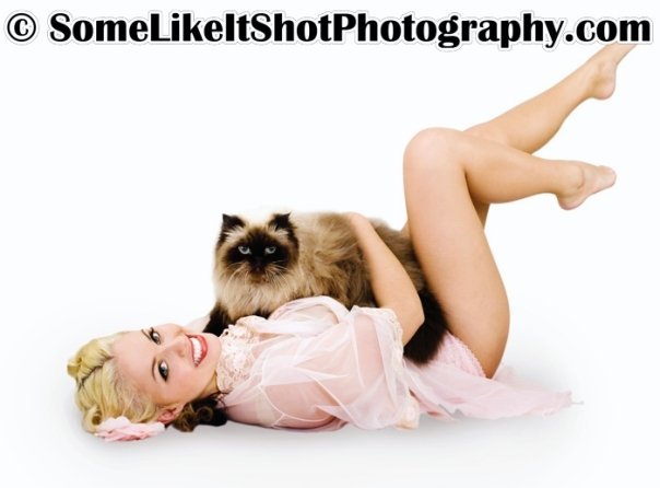 Female model photo shoot of Allison Ronny